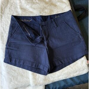 Navy Lilly Pulitzer Callahan shorts